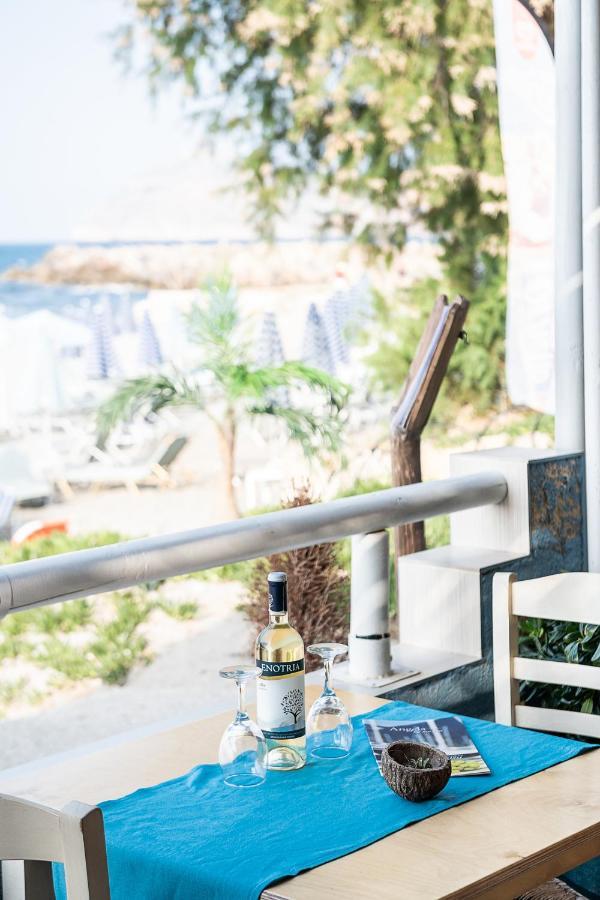 Aparthotel Angela Beach à Platanés Extérieur photo